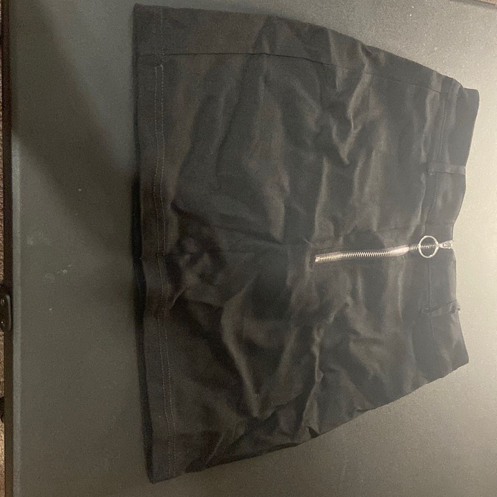 Black Mini Pencil Skirt